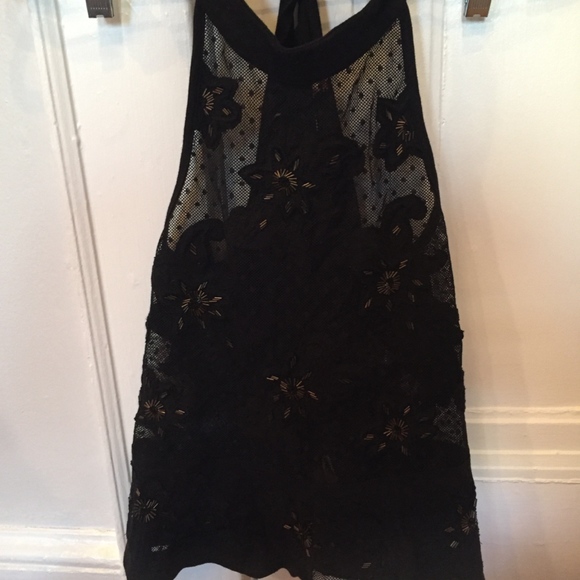 Elegant Black Lace Halter Top - Picture 2 of 4